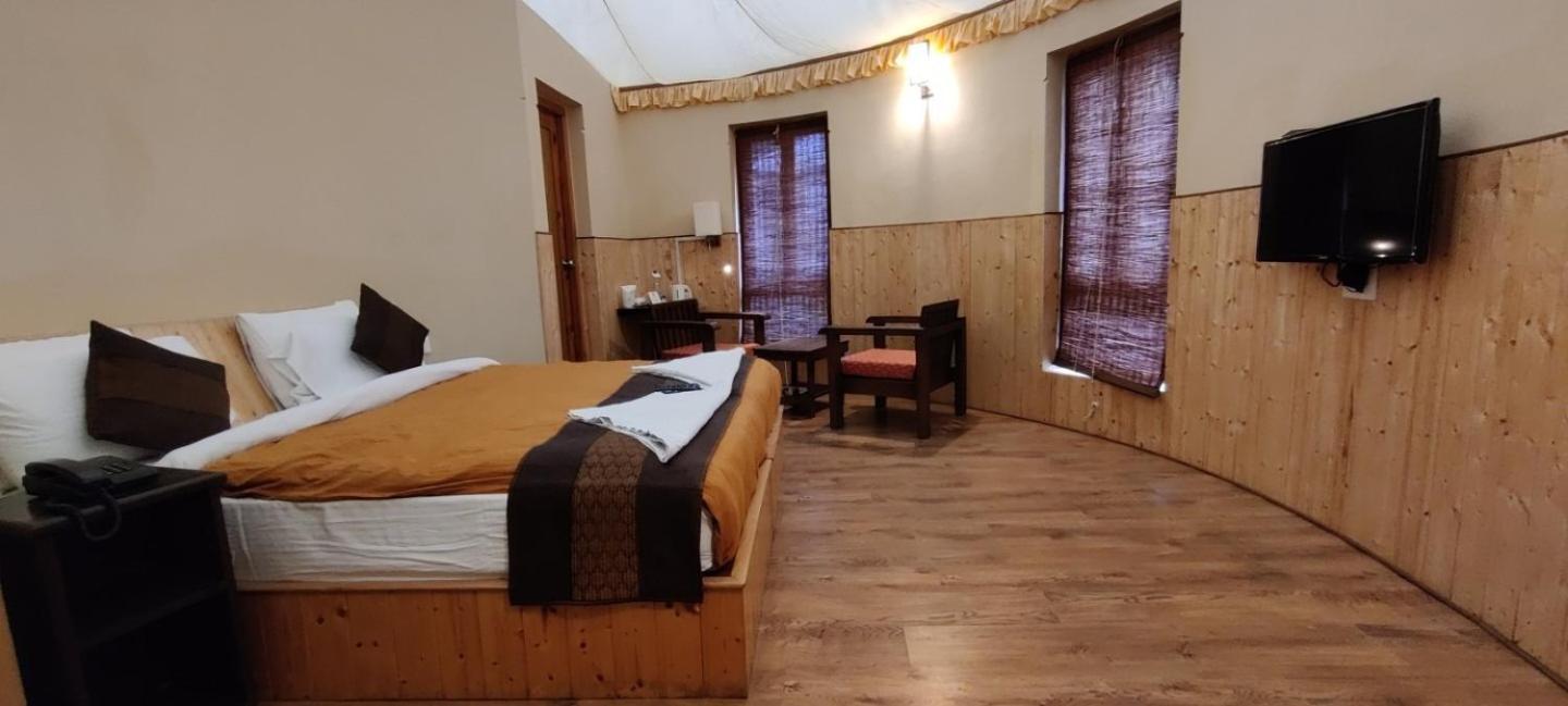 Mystique Meadows Earth Homes Hundar Zewnętrze zdjęcie